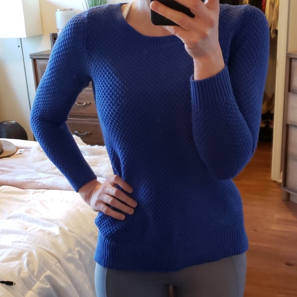 GAP Chunky Cable Knit Sweater XS - Picture 4 of 5